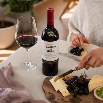 Vino Tinto Casillero Del Diablo 750 ml (Merlot, Cabernet Sauv)